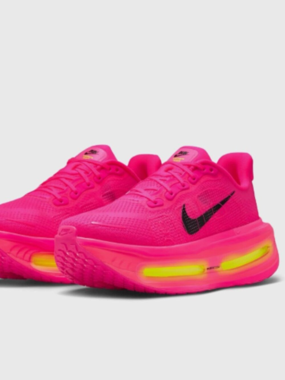 Sz 8.5W- Nike Vomero Premium Hyper Pink Running Sneakers "FAST SHIP"